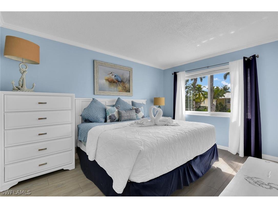 1295 Gulf Shore Boulevard S #218 Naples FL 34102 226010595 image6