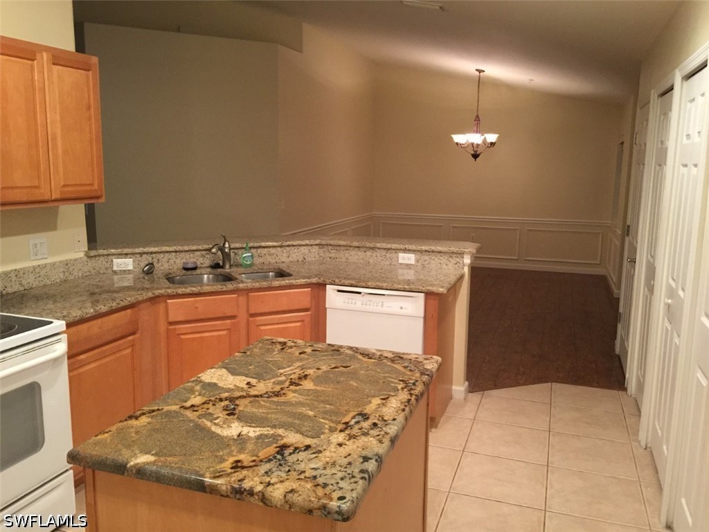 1295 Henley Street #1204 Naples FL 34105 226023005 image4