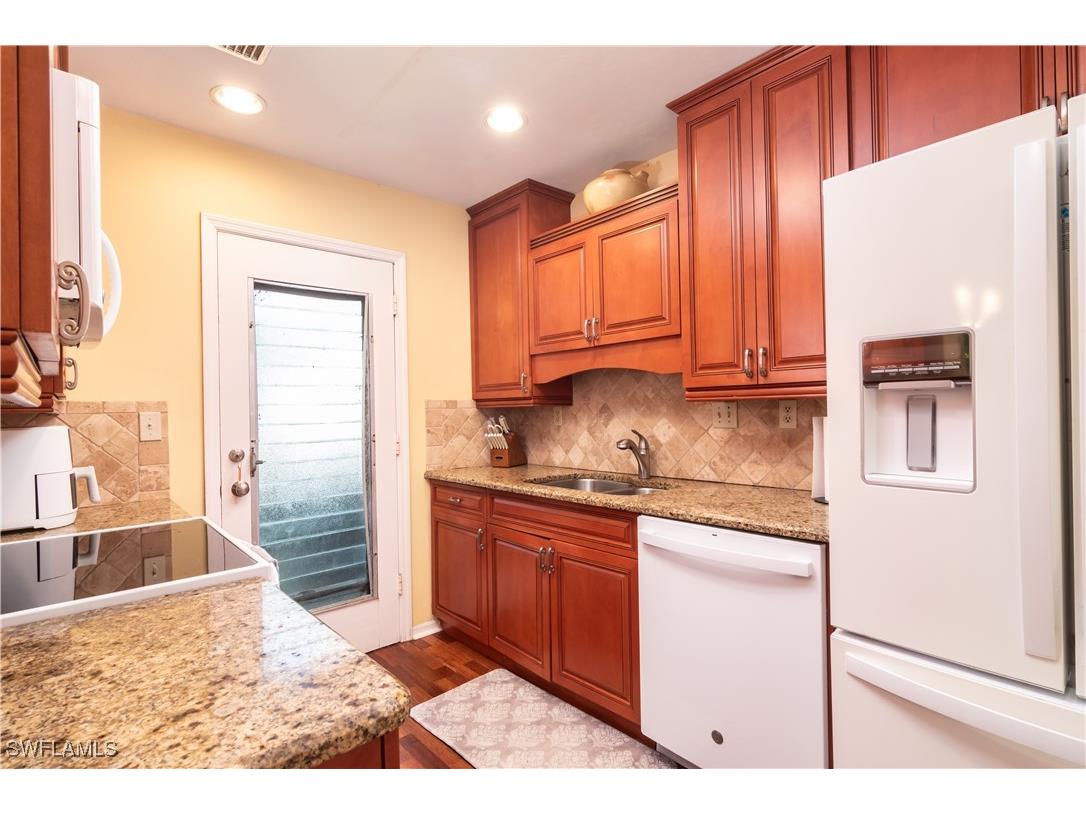 1295 Solana Road #C5 Naples FL 34103 225080822 image7