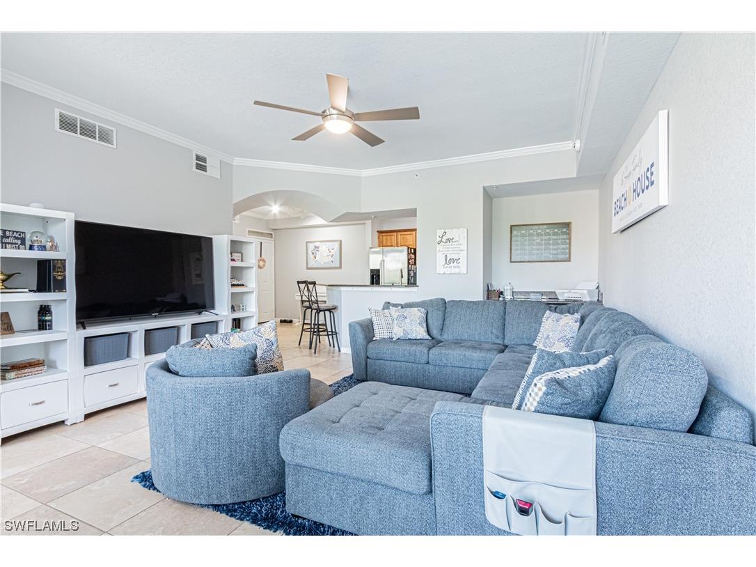 12950 Positano Circle #203 Naples FL 34105 223025386 image1