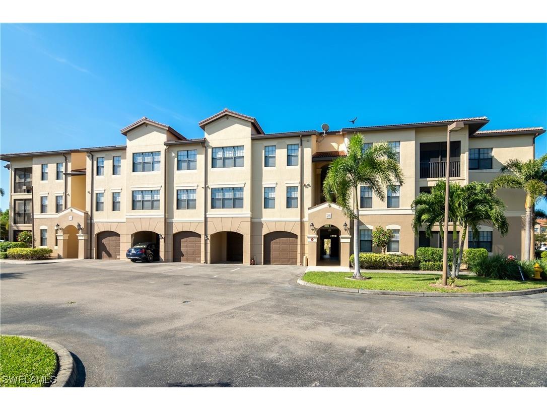 12950 Positano Circle #303 Naples FL 34105 223025630 image1