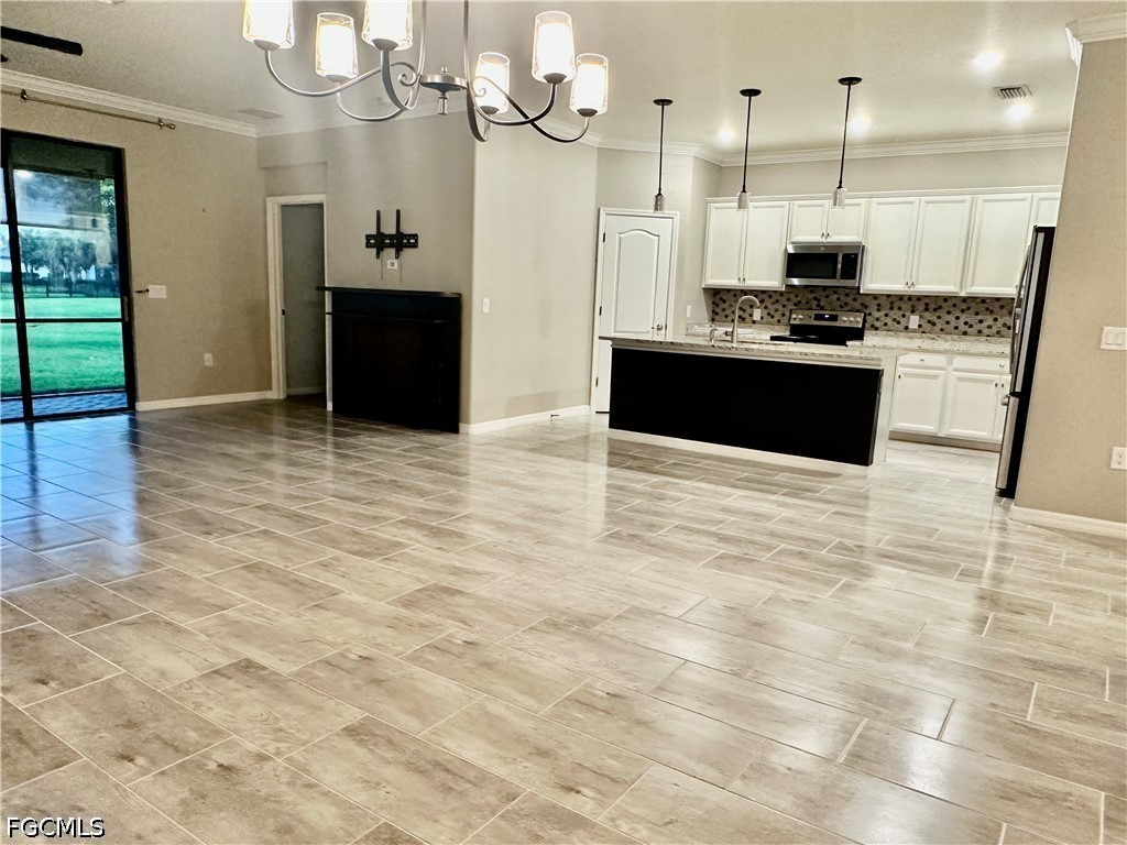 12952 Broomfield Lane Fort Myers FL 33913 2026017525 image9