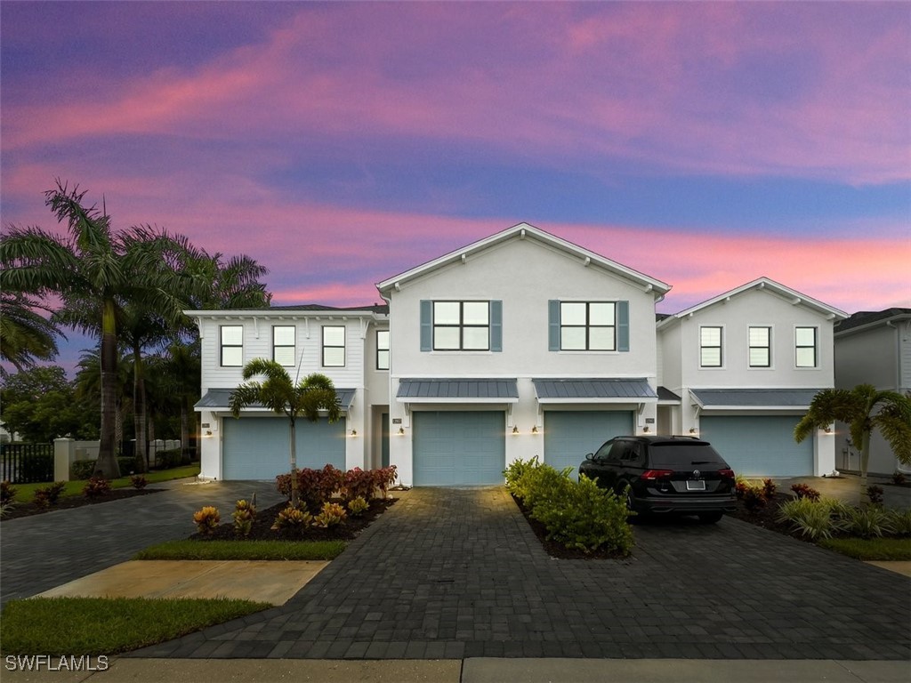 12957 Pembroke Drive Naples FL 34105 224071202 image1