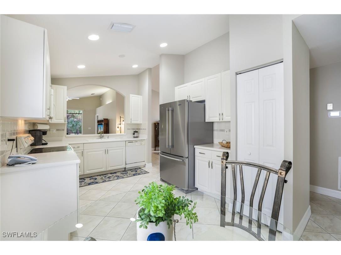 1296 Barrigona Court Naples FL 34119 224101918 image1