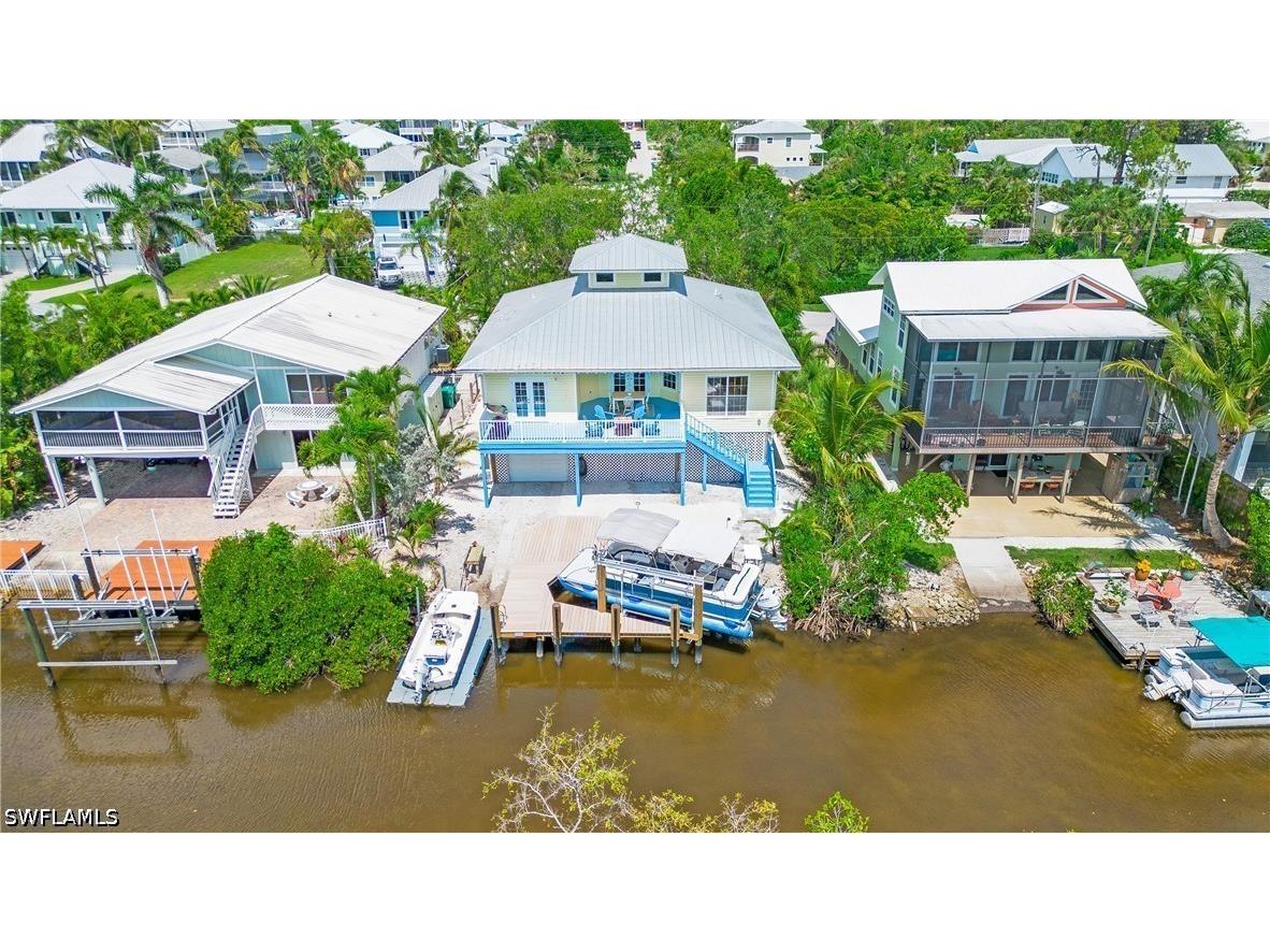 1296 Grand Canal Drive Naples FL 34110 226018220 image1