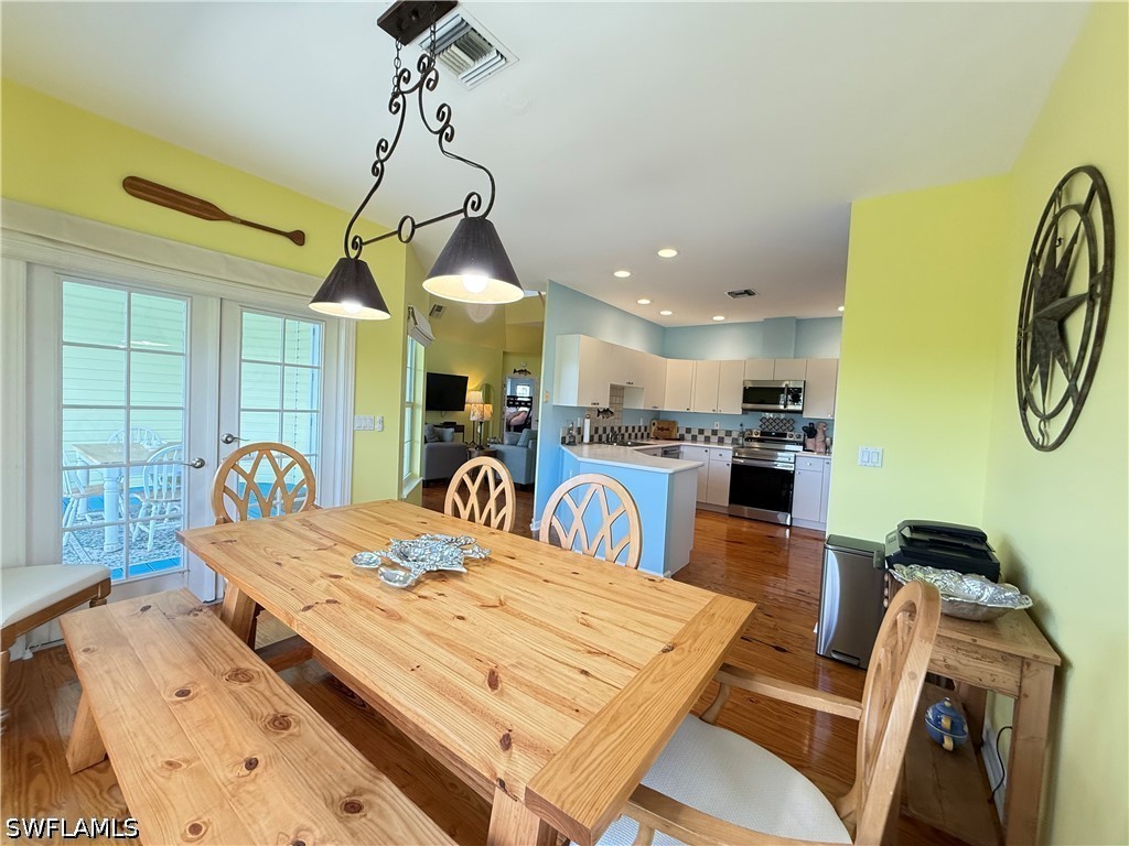1296 Grand Canal Drive Naples FL 34110 226018220 image8