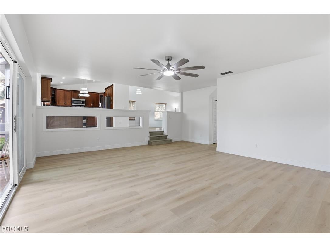 12960 Eagle Pointe Circle Fort Myers FL 33913 2026007346 image19