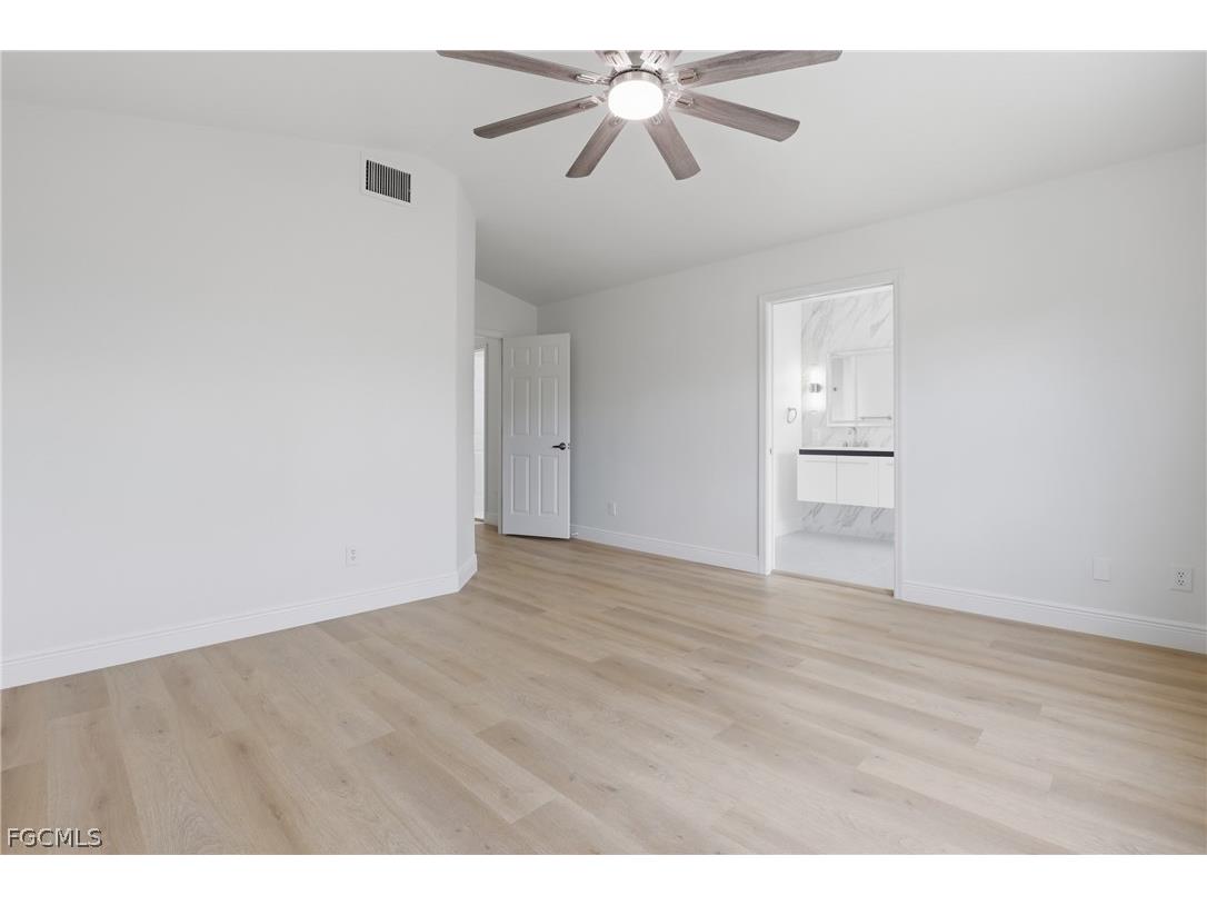 12960 Eagle Pointe Circle Fort Myers FL 33913 2026007346 image20