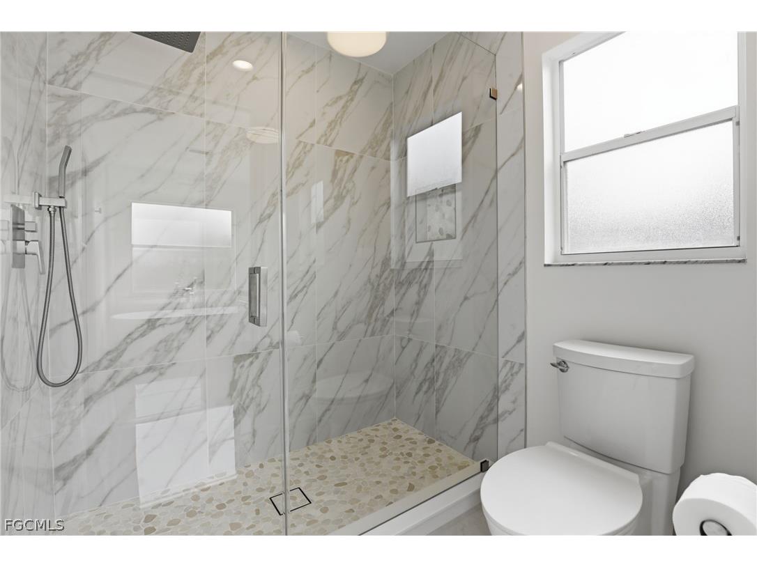 12960 Eagle Pointe Circle Fort Myers FL 33913 2026007346 image22