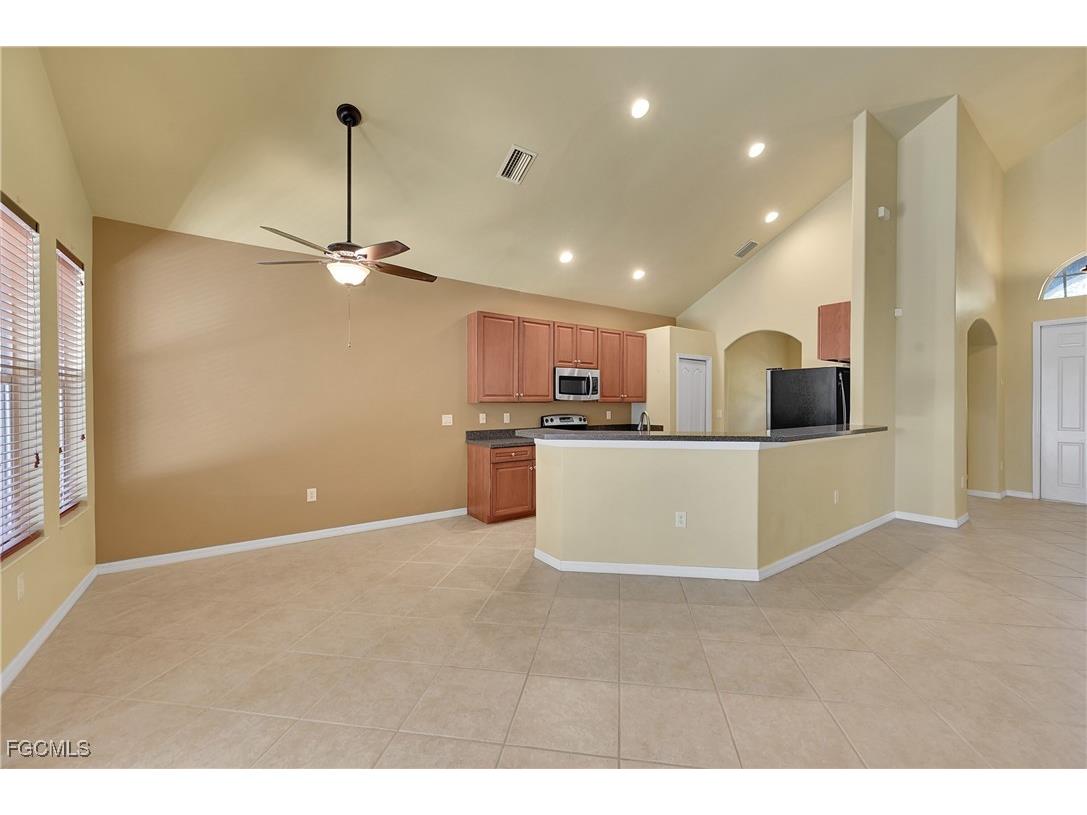 12960 Seaside Key Court North Fort Myers FL 33903 2025006519 image10