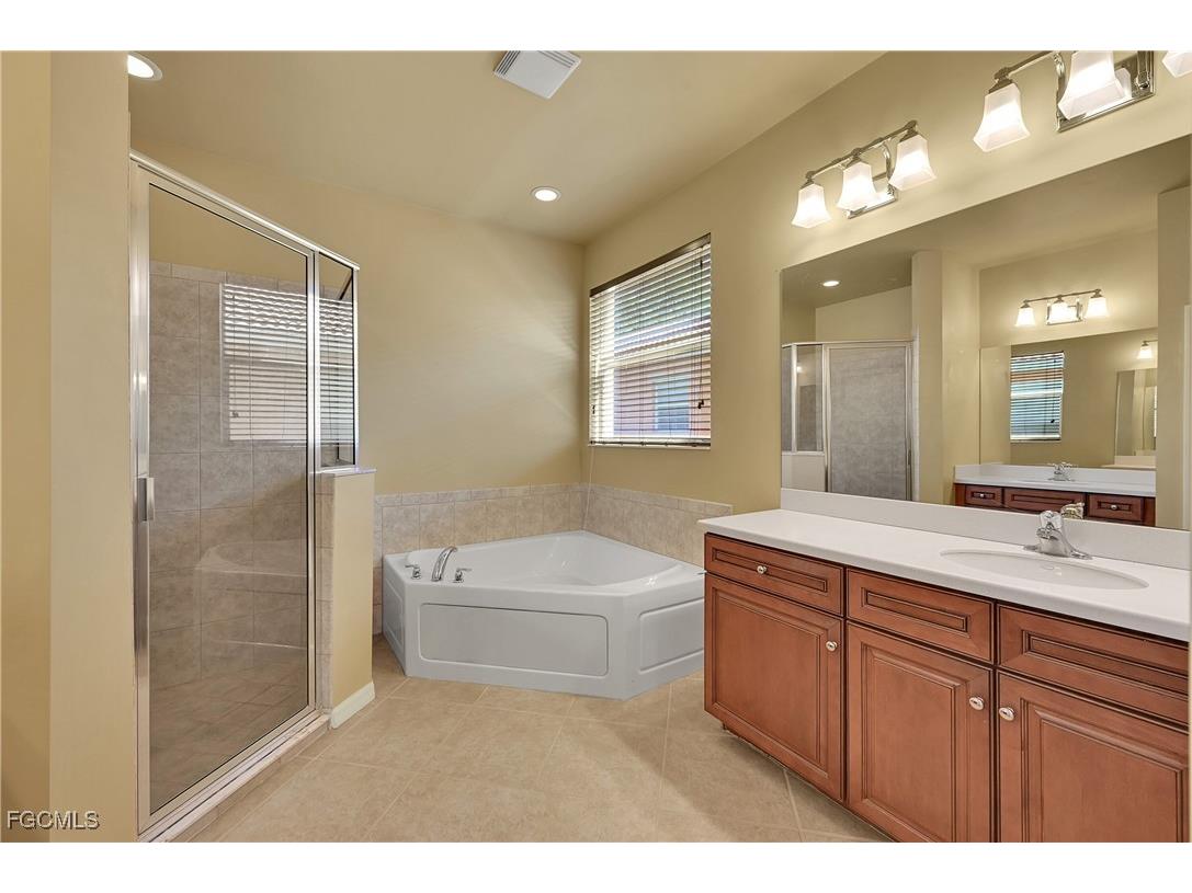 12960 Seaside Key Court North Fort Myers FL 33903 2025006519 image21