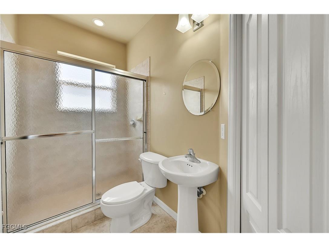 12960 Seaside Key Court North Fort Myers FL 33903 2025006519 image28