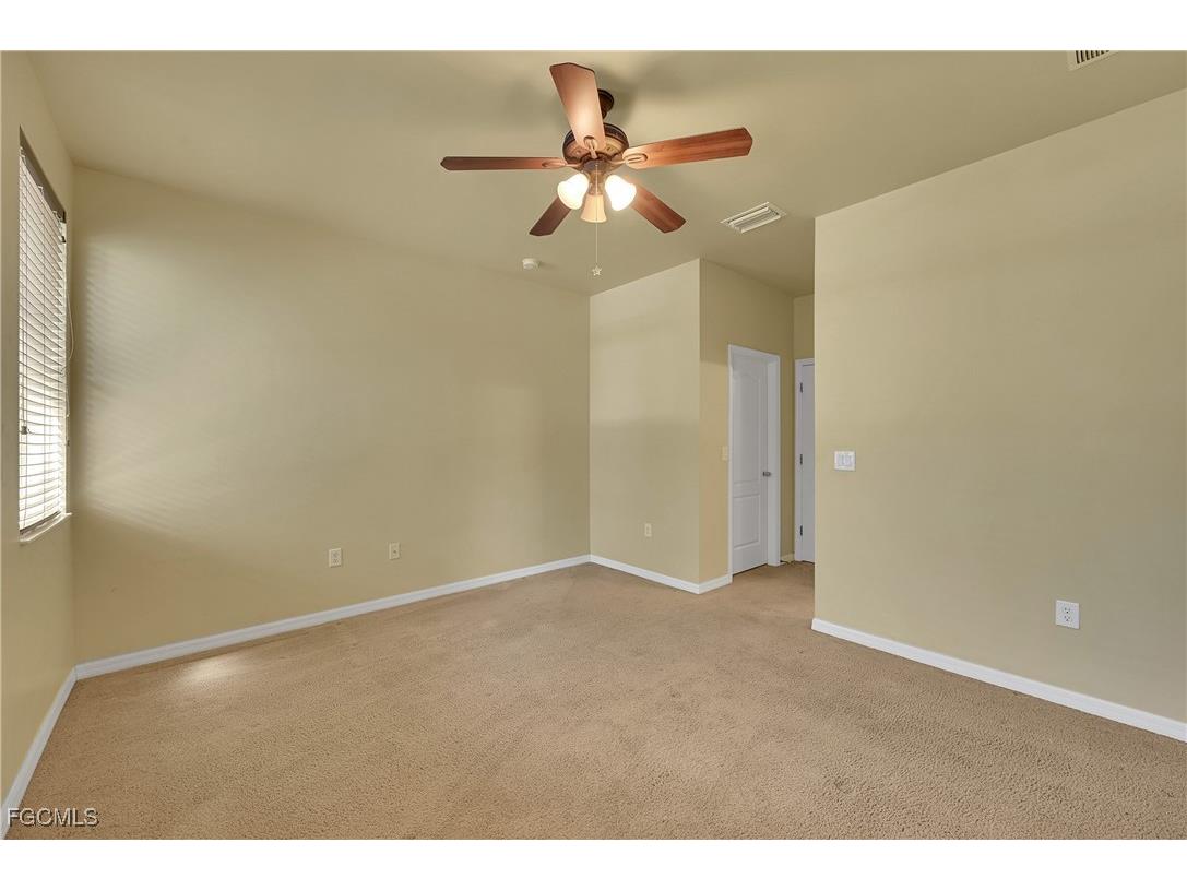 12960 Seaside Key Court North Fort Myers FL 33903 2025006519 image40