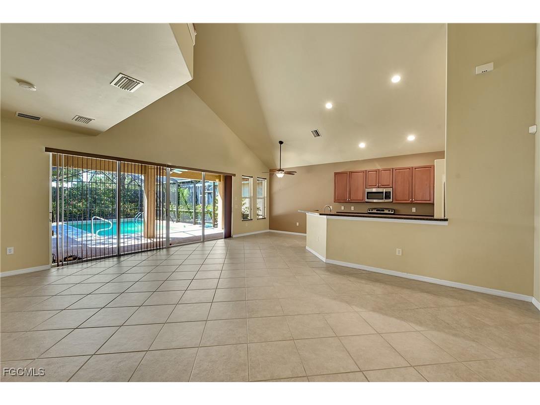 12960 Seaside Key Court North Fort Myers FL 33903 2025006519 image9
