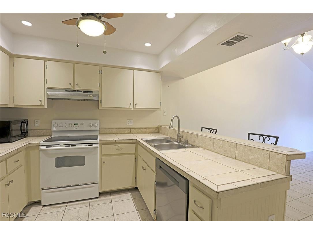 12961 Sandpoint Court Fort Myers FL 33919 2026005637 image14