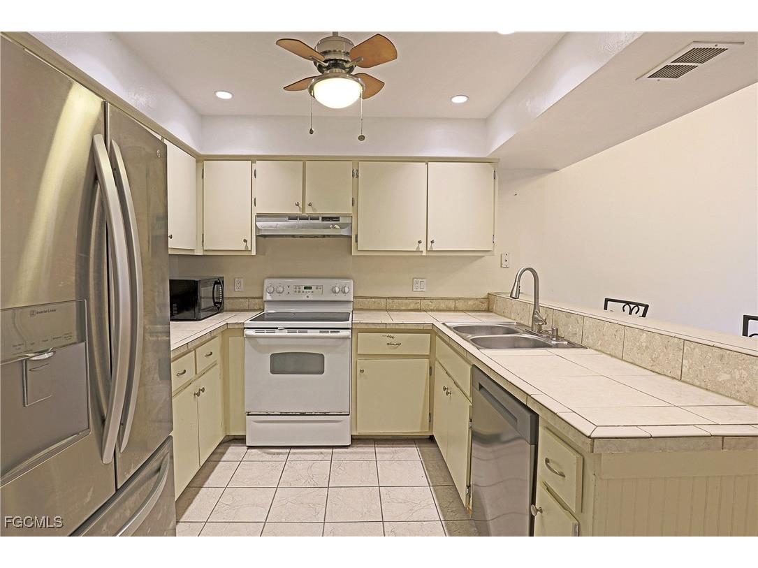 12961 Sandpoint Court Fort Myers FL 33919 2026005637 image16