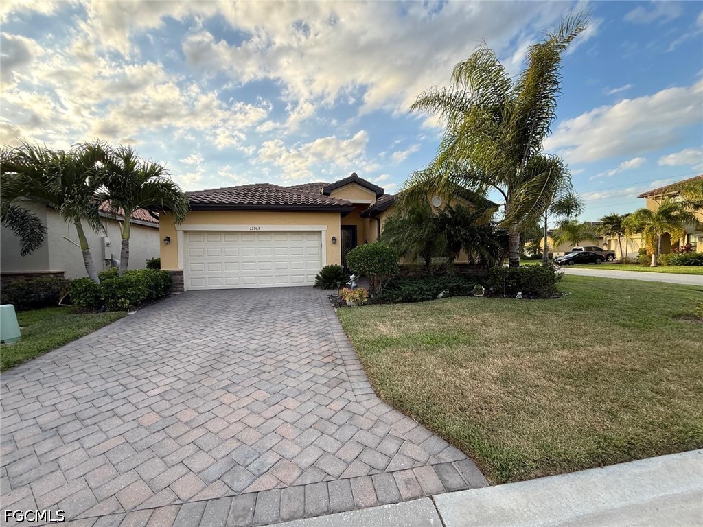 12963 Pemberton Way Fort Myers FL 33913 2026024575 image3