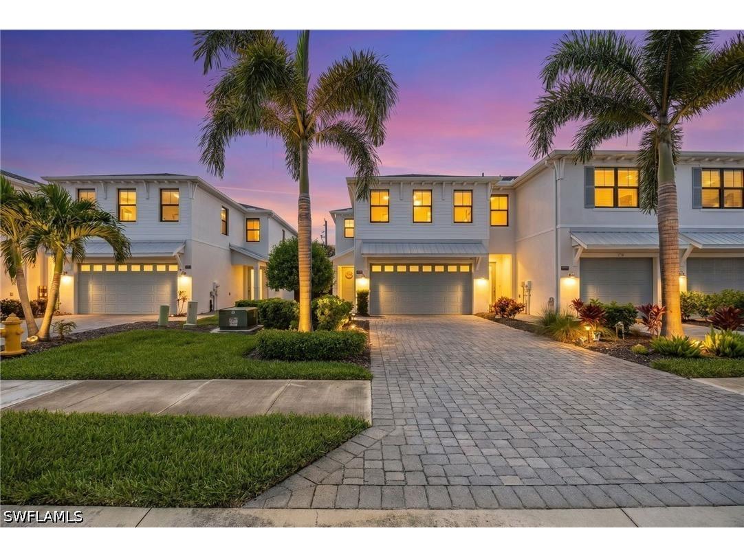 12964 Pembroke Drive Naples FL 34105 226024682 image1