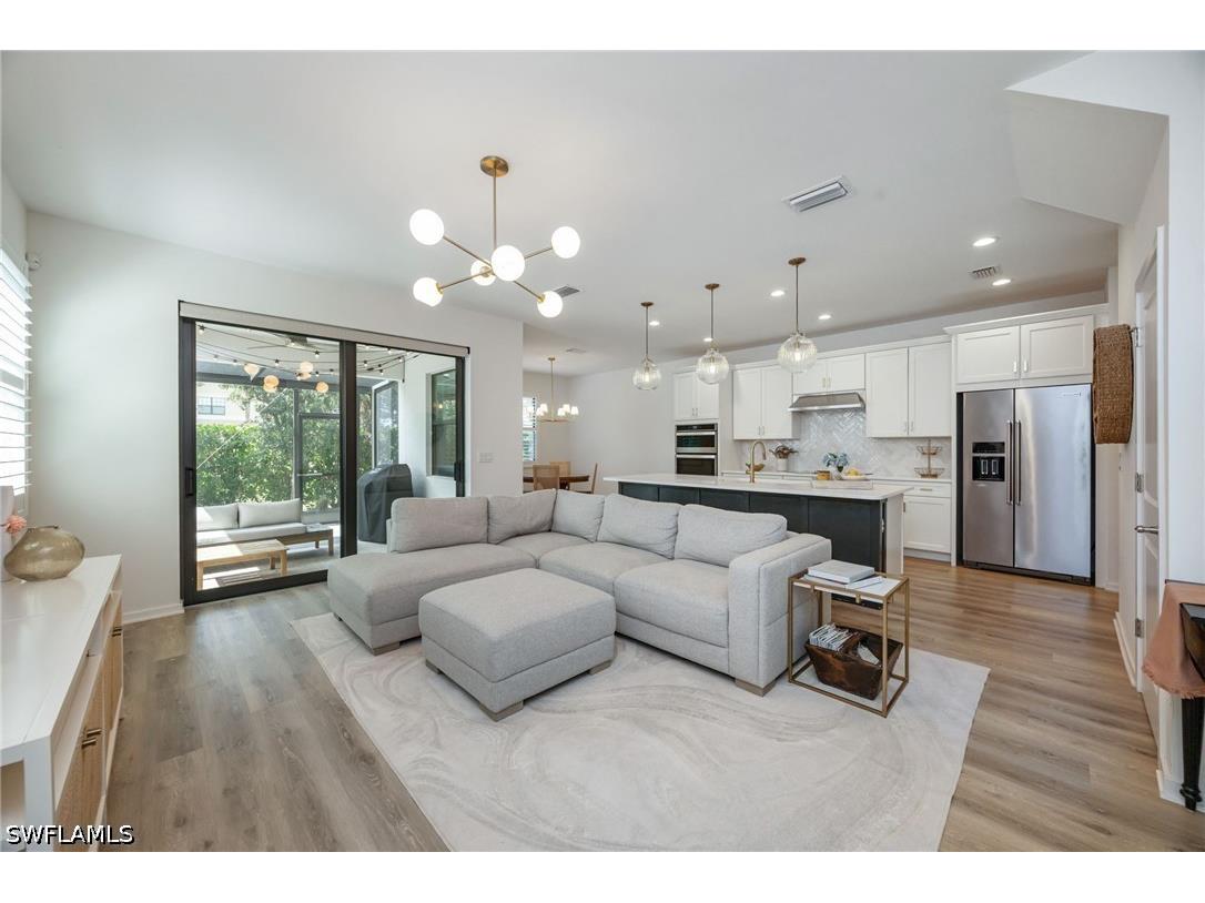 12964 Pembroke Drive Naples FL 34105 226024682 image3