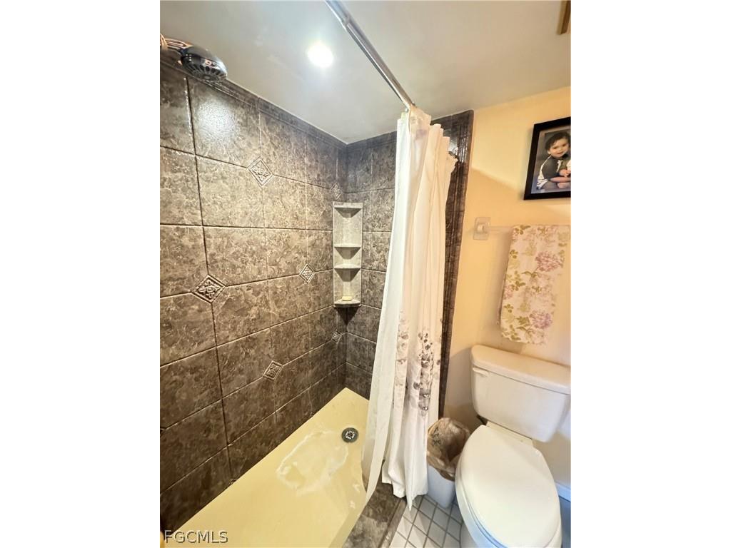 12966 Cherrydale Court Fort Myers FL 33919 2026008388 image19