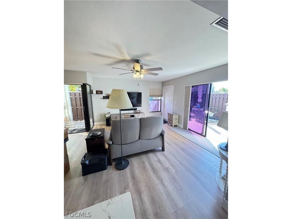 12966 Cherrydale Court Fort Myers FL 33919 2026008388 image8