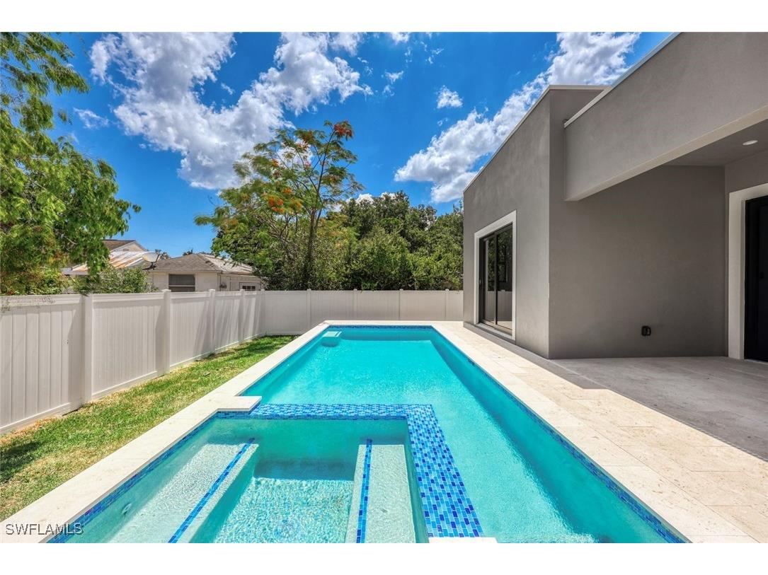 1297 Trail Terrace Drive Naples FL 34103 225062857 image25