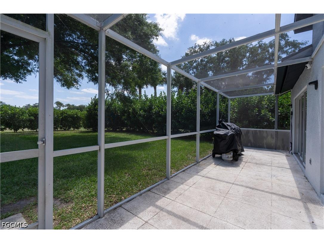 12971 Eagle Pointe Circle Fort Myers FL 33913 2026016494 image24