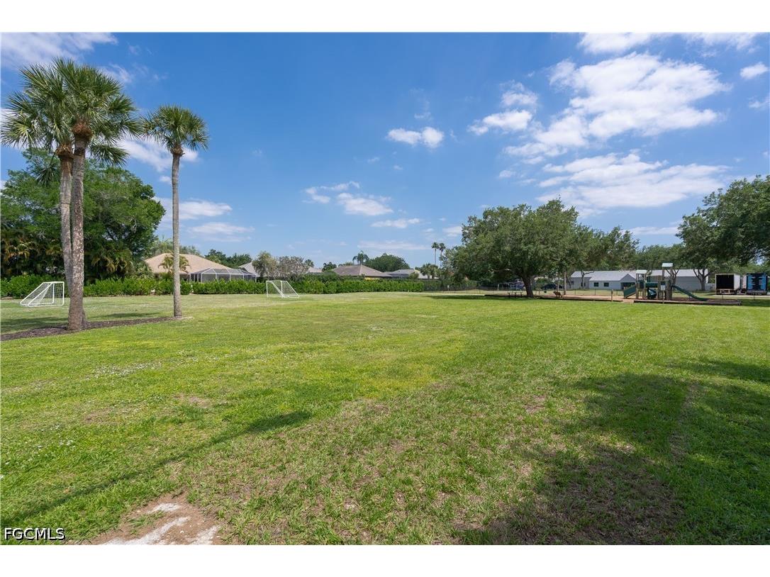 12971 Eagle Pointe Circle Fort Myers FL 33913 2026016494 image26