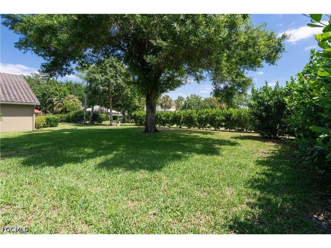 12971 Eagle Pointe Circle Fort Myers FL 33913 2026016494 image28