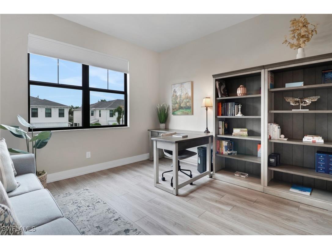 12973 Pembroke Drive Naples FL 34105 225072295 image17