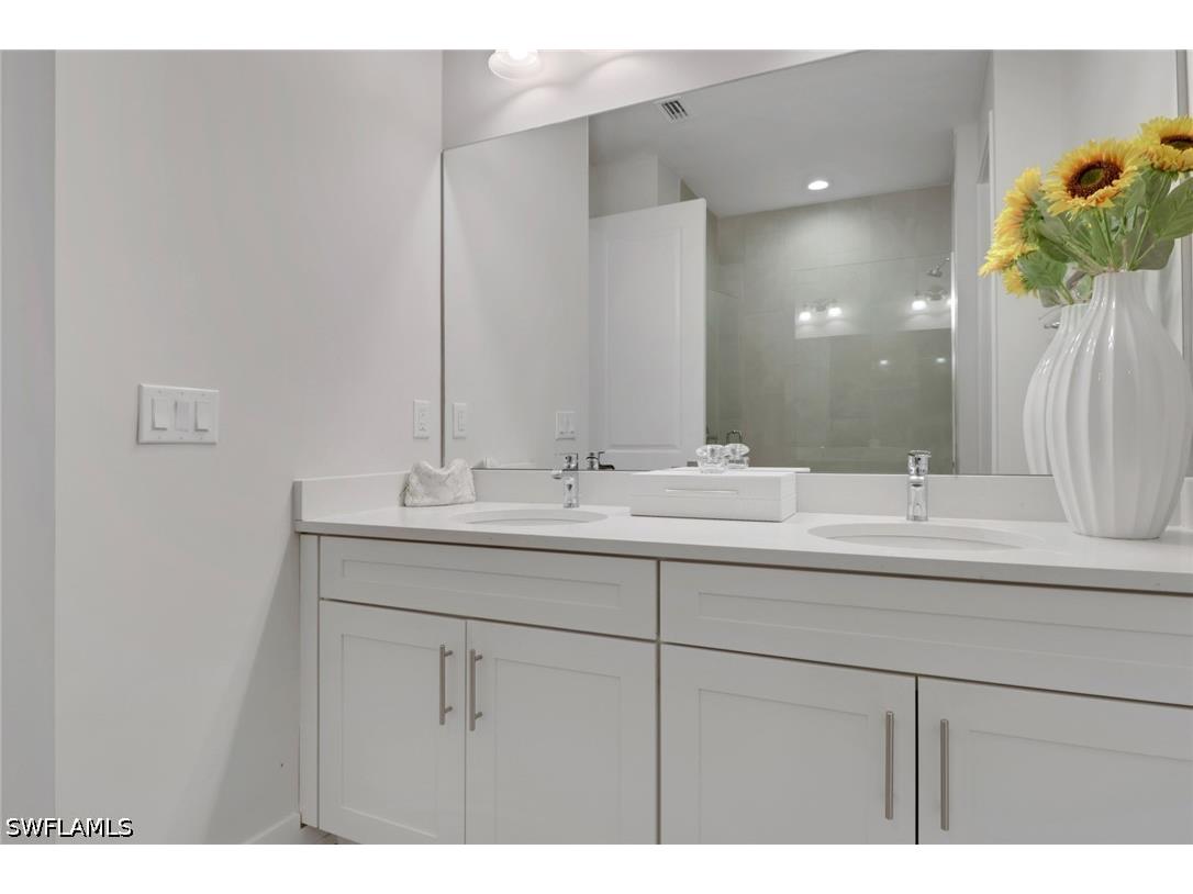 12973 Pembroke Drive Naples FL 34105 226017568 image16
