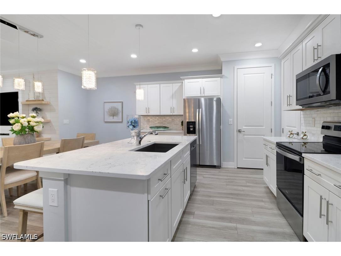 12973 Pembroke Drive Naples FL 34105 226017568 image5
