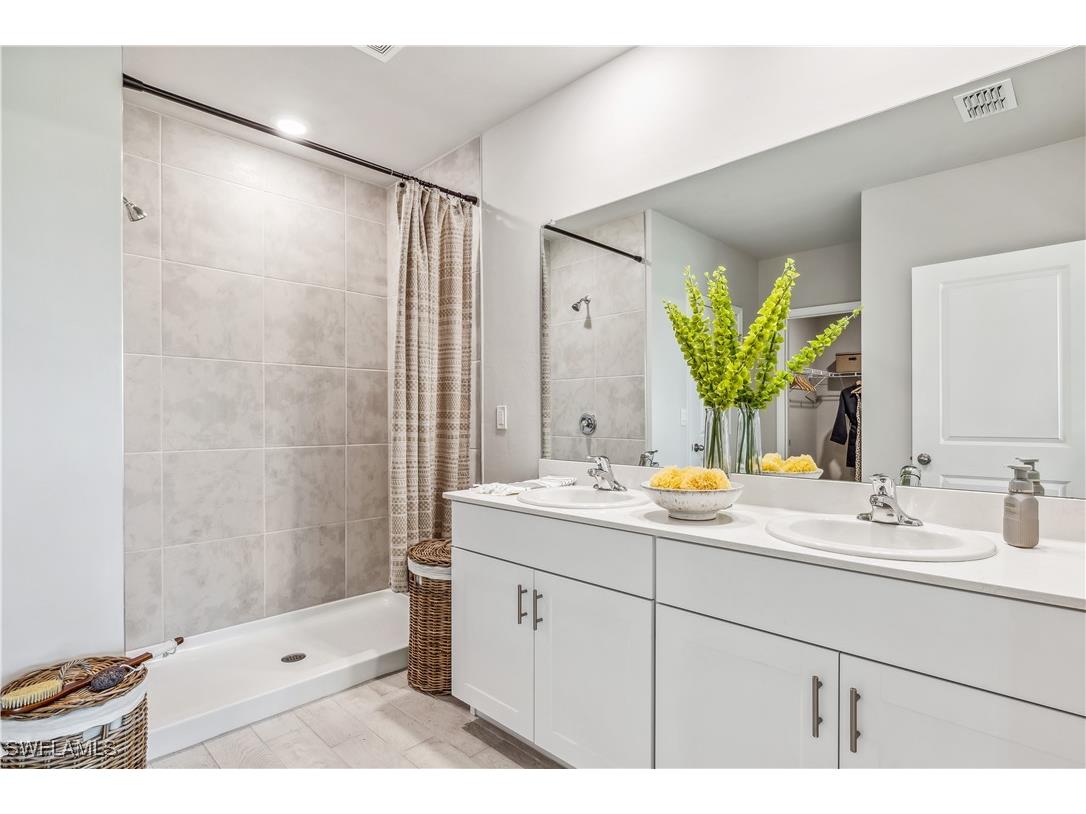  Fort Myers FL 33905 225082505 image11