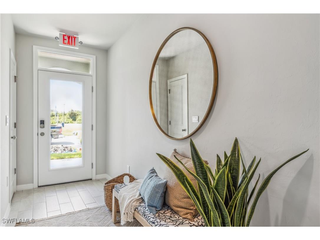  Fort Myers FL 33905 225082505 image2