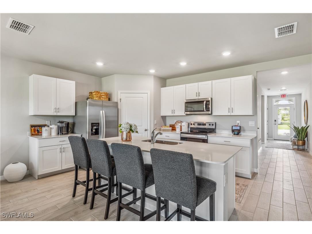  Fort Myers FL 33905 225082505 image6