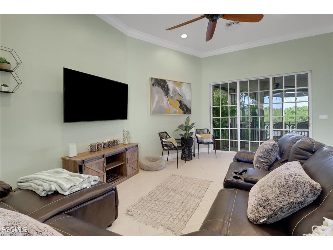 1298 Thompson Street North Fort Myers FL 33903 2025013722 image6