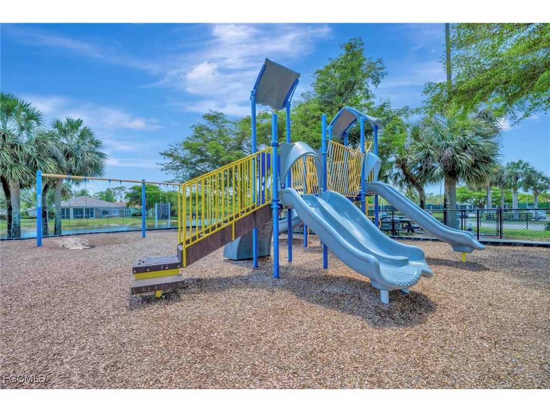 12986 Kedleston Circle Fort Myers FL 33912 2025004023 image22