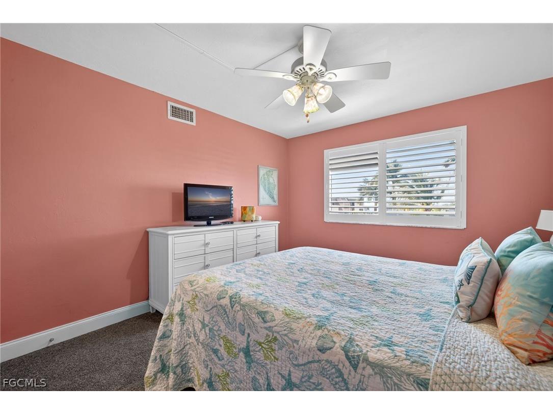 1299 Middle Gulf Drive #243 Sanibel FL 33957 2026010130 image19