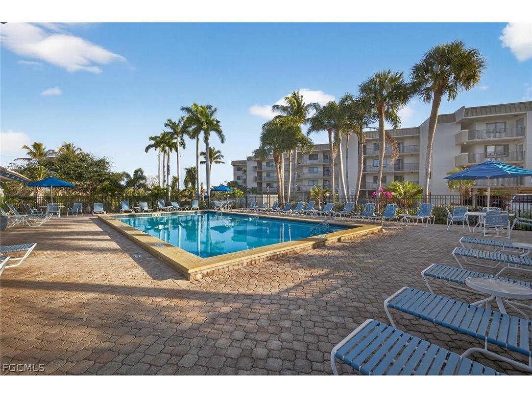 1299 Middle Gulf Drive #243 Sanibel FL 33957 2026010130 image31