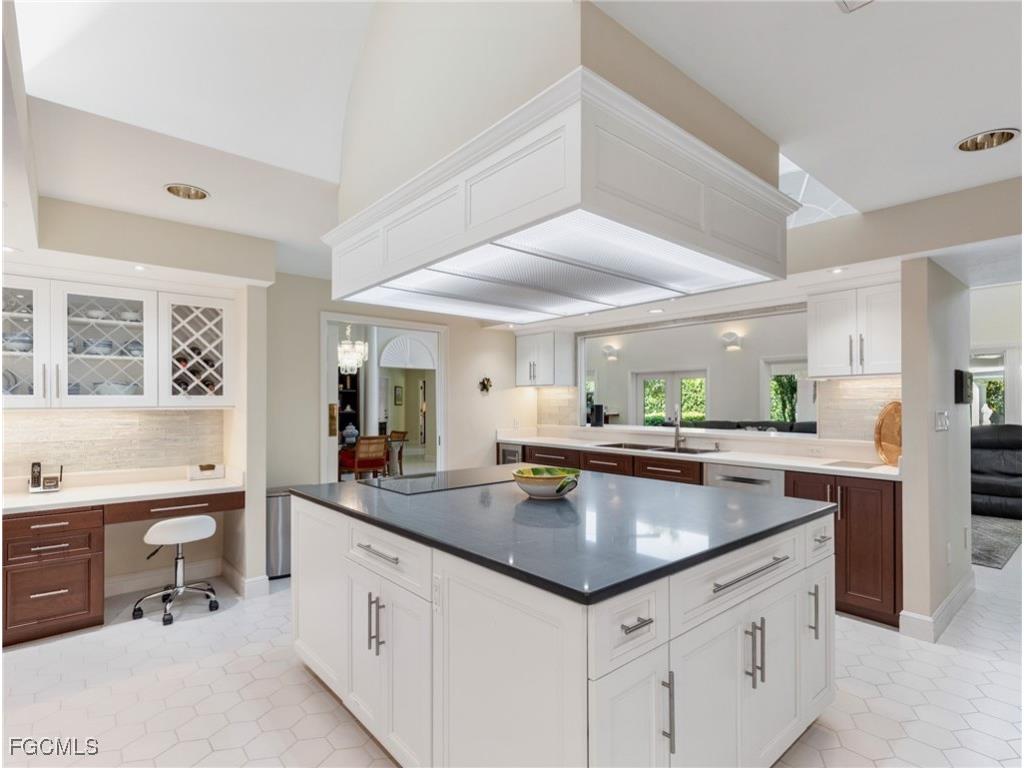 1299 Plumosa Drive Fort Myers FL 33901 2025021554 image22