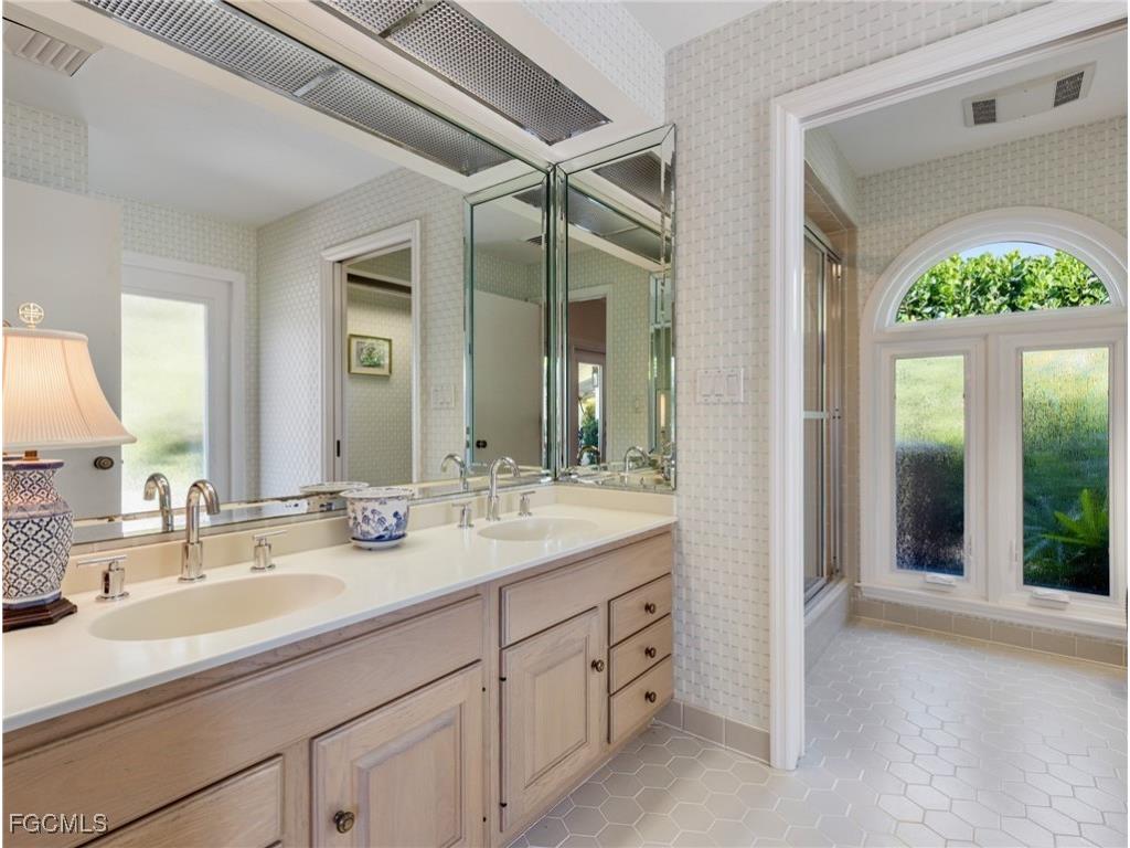 1299 Plumosa Drive Fort Myers FL 33901 2025021554 image36