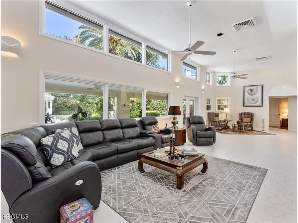 1299 Plumosa Drive Fort Myers FL 33901 2025021554 image9