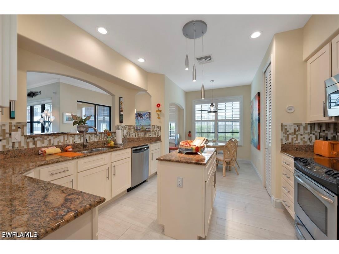 1299 Verde Drive #1503 Naples FL 34105 226019780 image3