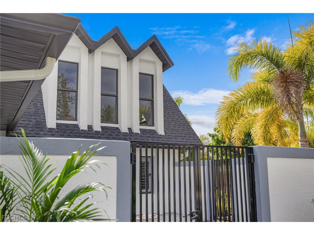 12991 Iona Road Fort Myers FL 33908 2026006139 image3