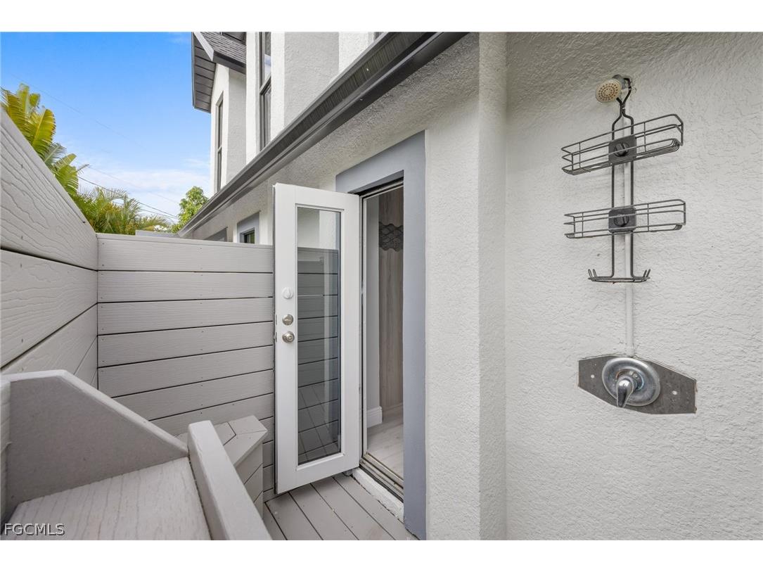 12991 Iona Road Fort Myers FL 33908 2026006139 image32