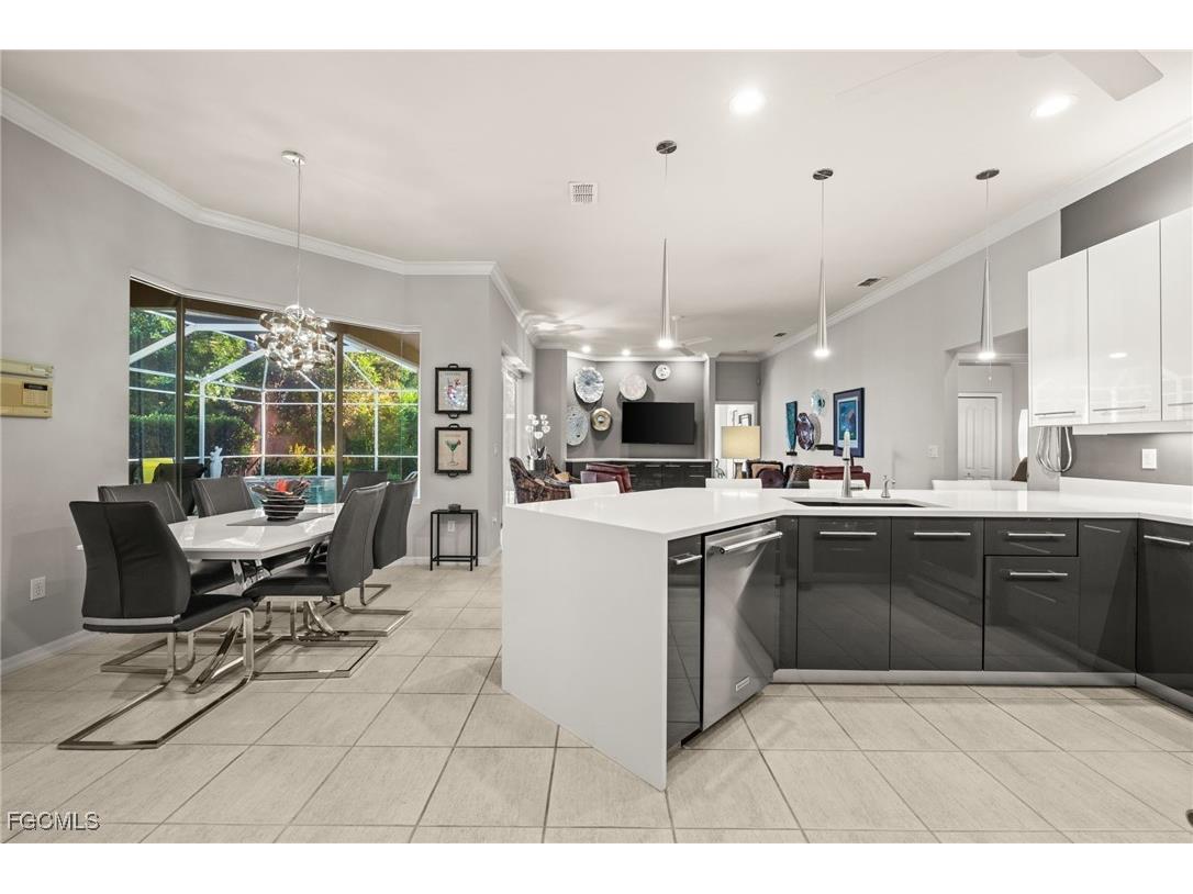 12993 Kedleston Circle Fort Myers FL 33912 2025014793 image23