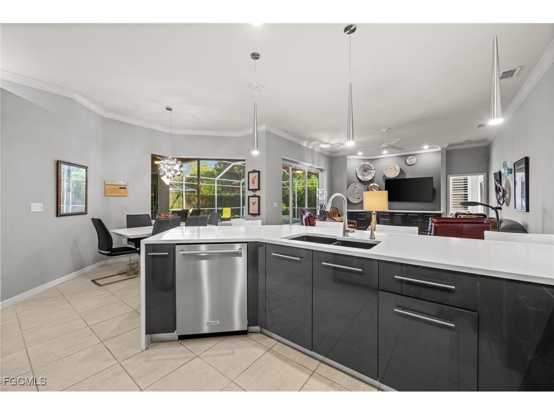 12993 Kedleston Circle Fort Myers FL 33912 2025014793 image25