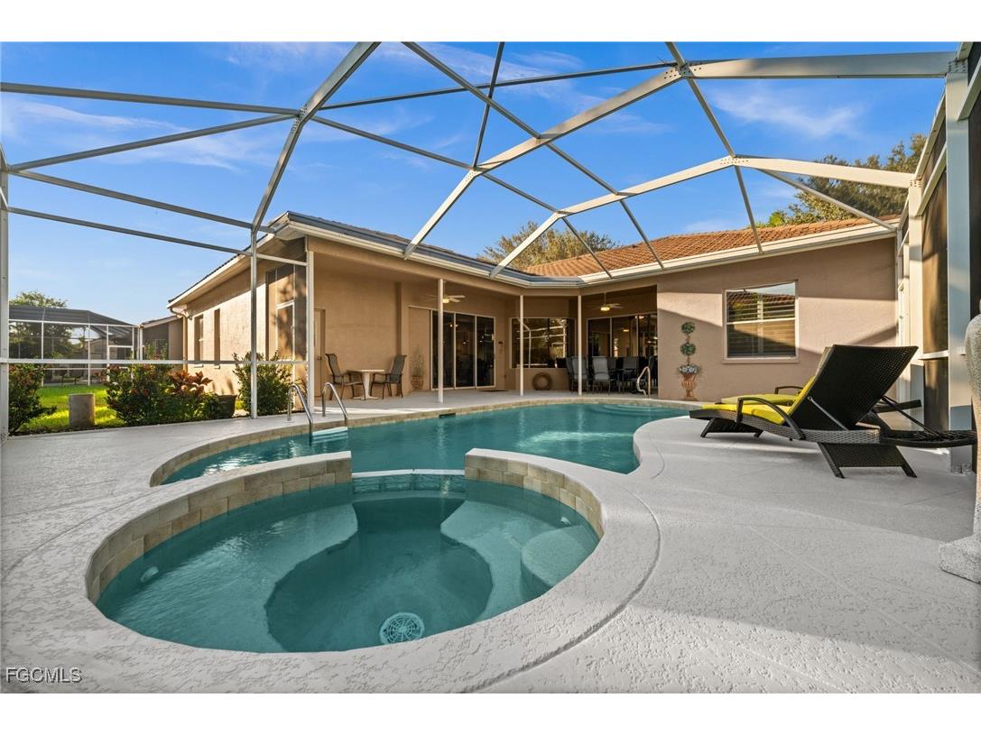 12993 Kedleston Circle Fort Myers FL 33912 2025014793 image35