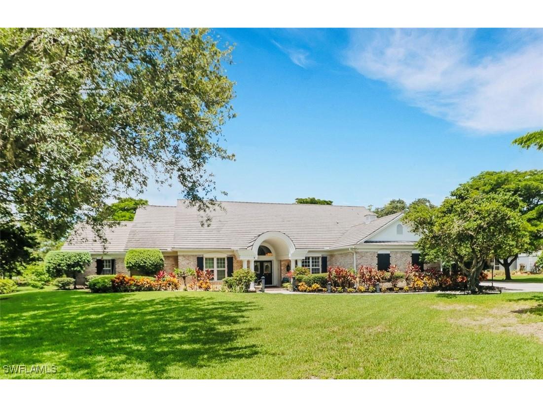 12997 Coco Plum Lane Naples FL 34119 225057864 image1