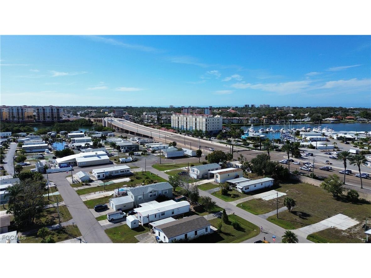 131415 Erskine Drive Venice FL 34285 2026003470 image6